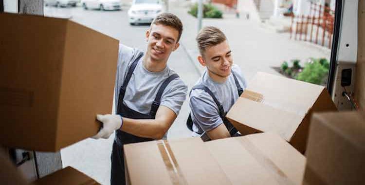 The Benefits of Professional Movers