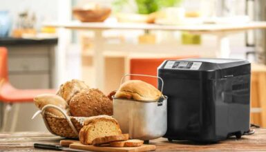 5 Benefits of a Bread Maker Cover